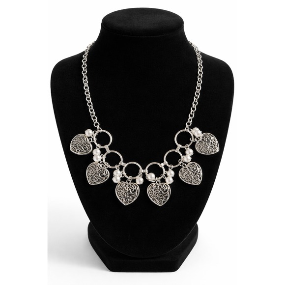 paparazzi Jewelry - Paparazzi Very Valentine Silver Heart Necklace & Earrings Faux Pearl Beads